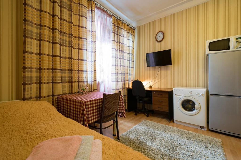 Nadezhda Apartments On Kabanbay Batyr 122 อัลมาตี ภายนอก รูปภาพ